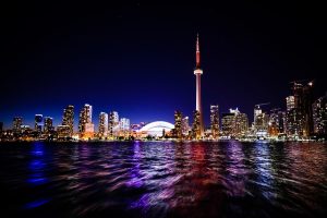 toronto-1298016_640